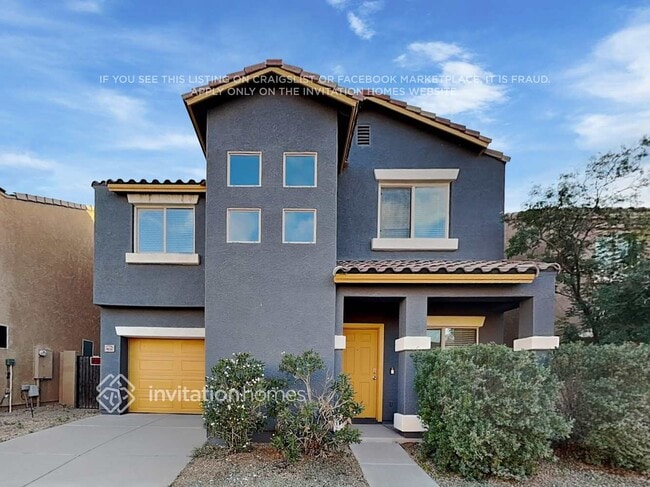 Building Photo - 9535 E Belmont Ave