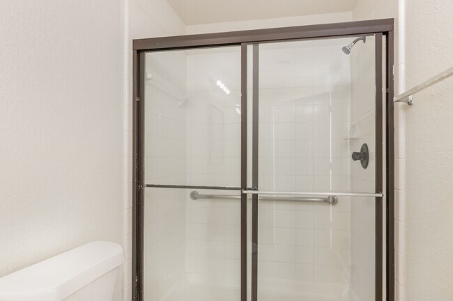 Building Photo - 13935 Prosperity Ridge Dr