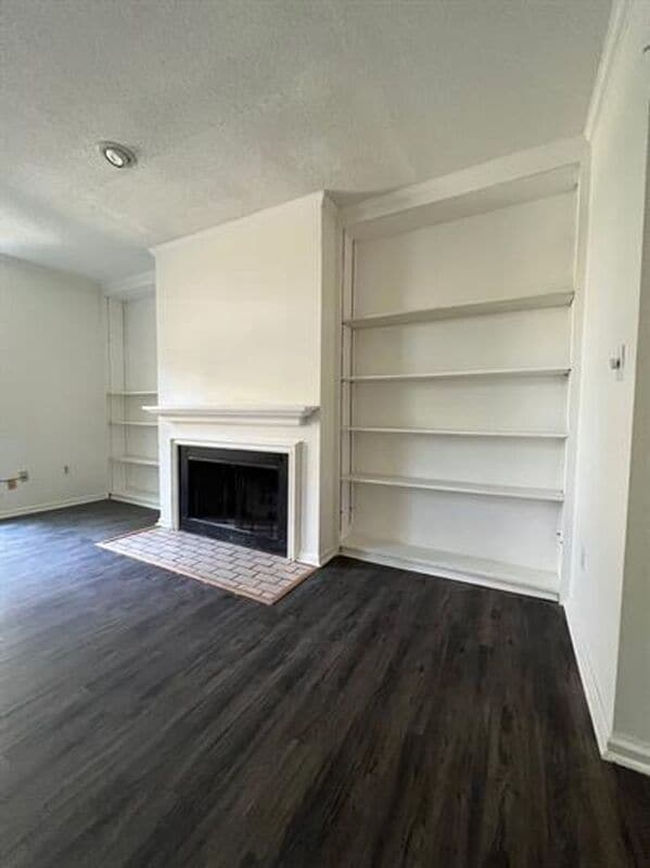 Building Photo - 1694 Belvedere Ct