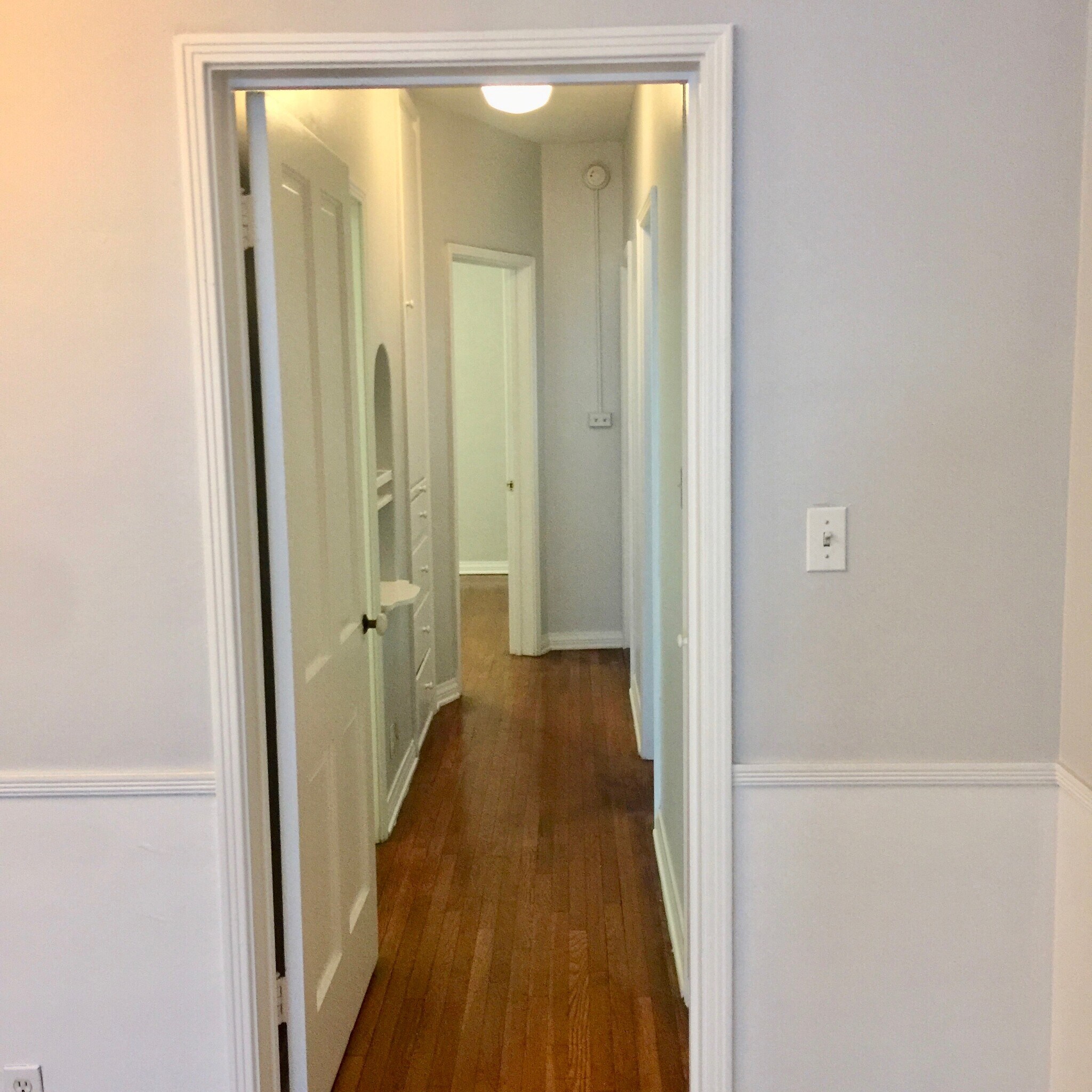 Building Photo - 112 N Edgemont St