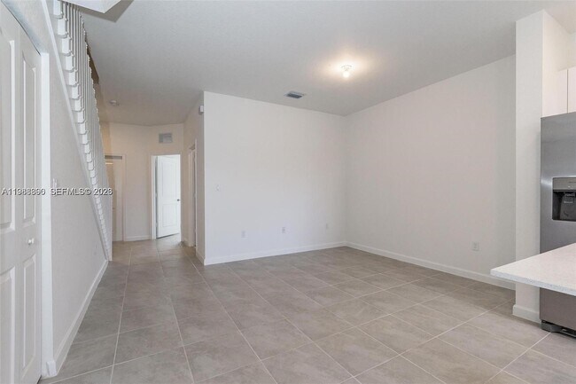 Building Photo - 12313 NW 23rd Ct