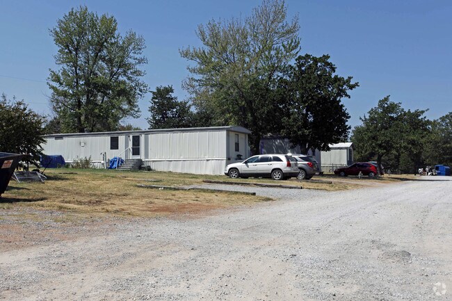 Primary Photo - Circle C Mobile Home Community