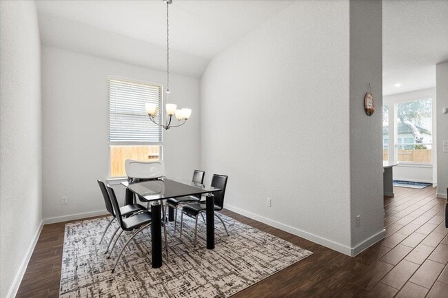 Building Photo - 849 Whitetail Dr