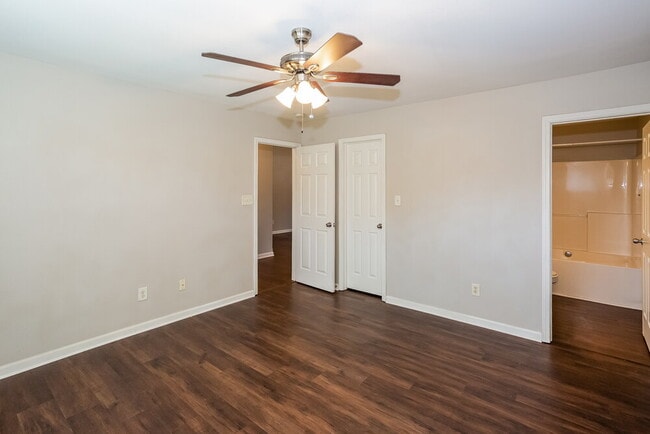 Building Photo - 13115 Ambrosia St