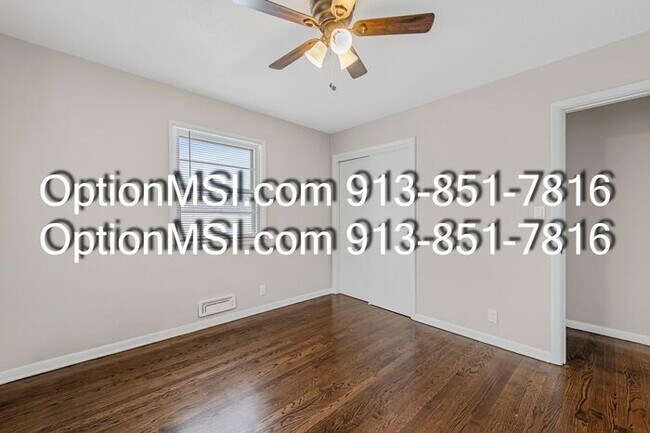 Building Photo - Charming Updated Home in a Convenient KC Location!