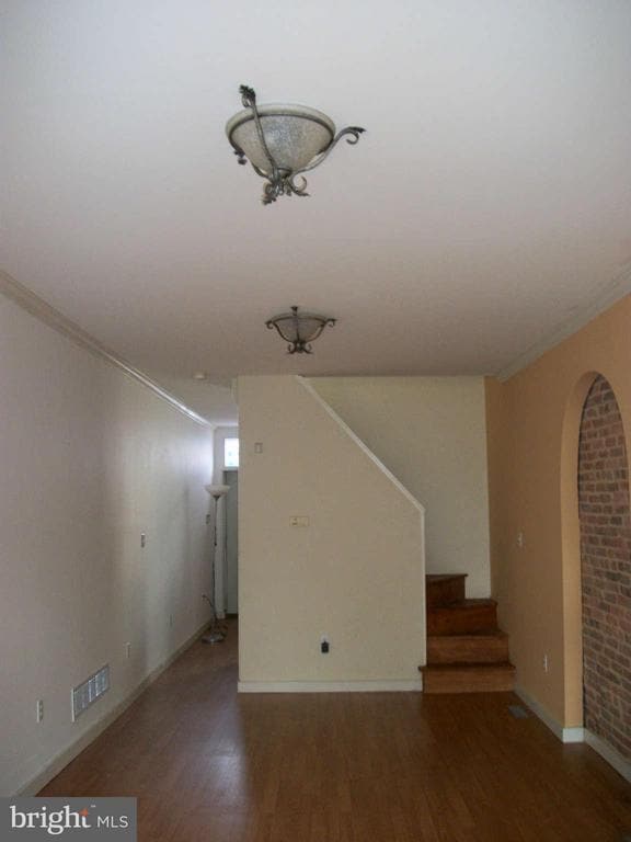 Building Photo - 2203 Lamley St