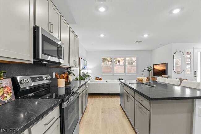 Building Photo - 1507 Hopeful Lark Ln