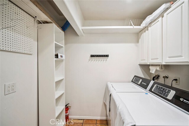 Building Photo - 257 Avenida Lobeiro