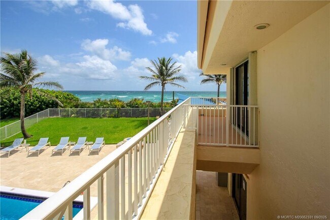 Building Photo - 10680 S Ocean Dr