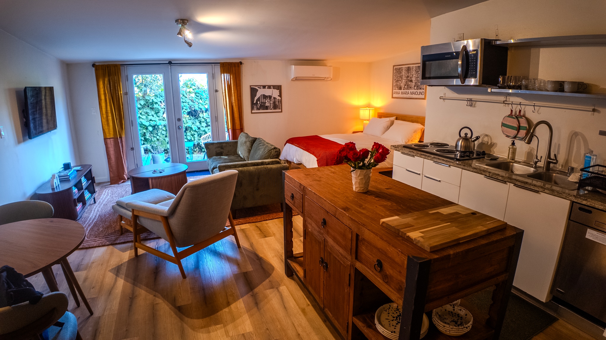 Building Photo - 1239 N Commonwealth Ave