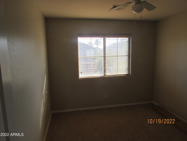 Building Photo - 450 E Maddison St