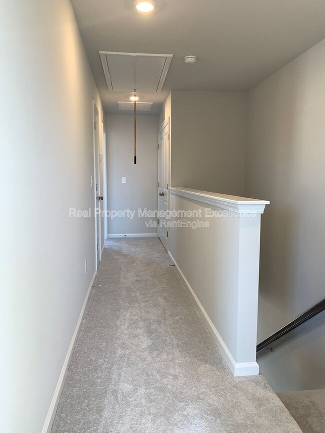 Building Photo - 473 Carolina Spgs Blvd