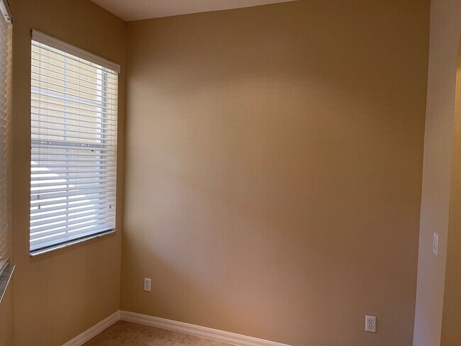 Building Photo - 5114 Fiorella Ln
