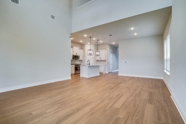Building Photo - 4817 Seadrift Dr