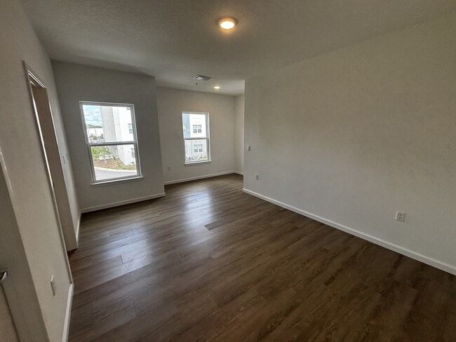 Building Photo - 1209 Southstation Pl