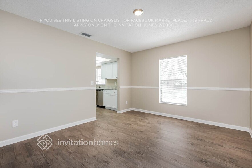 Building Photo - 709 Sandy Creek Dr