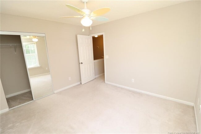 Building Photo - 217 Hartshorn Ct
