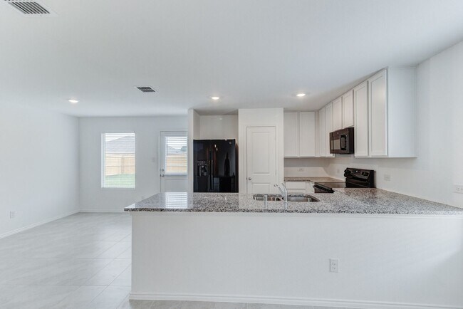 Building Photo - 1745 Copehart Ln