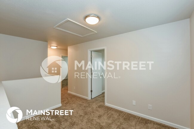 Building Photo - 126 Lockport Dr