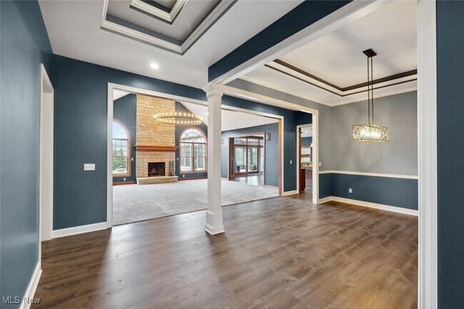 Building Photo - 6470 Aberdeen Ln