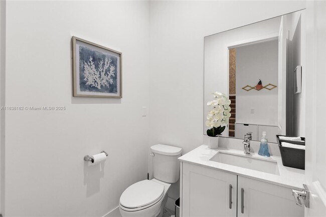 Building Photo - 4374 NW 81st Ave