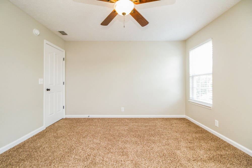 Building Photo - 1244 St Andrews Dr