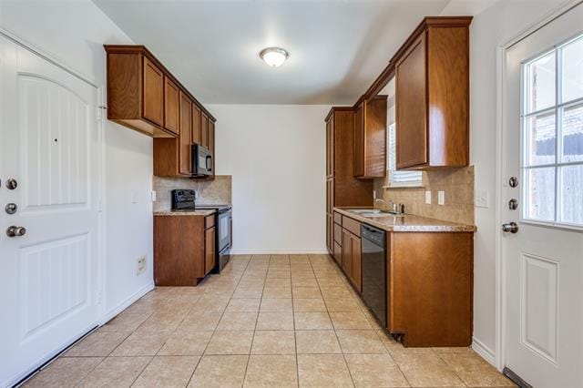 Building Photo - 1001 E College St