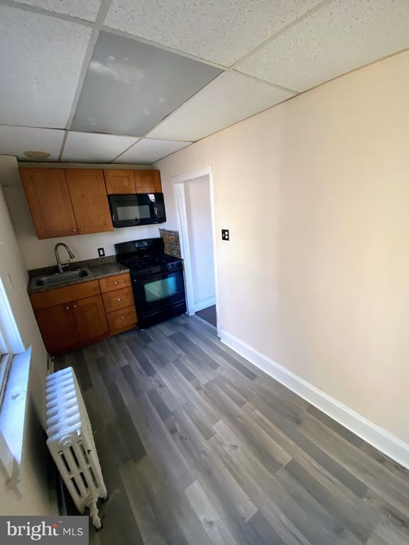 Building Photo - 5111 E Roosevelt Blvd