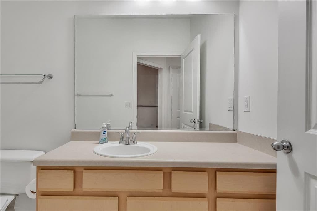 Building Photo - 821 Ralph McGill Blvd NE