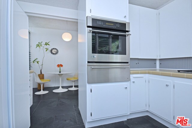 Building Photo - 3433 Shernoll Pl