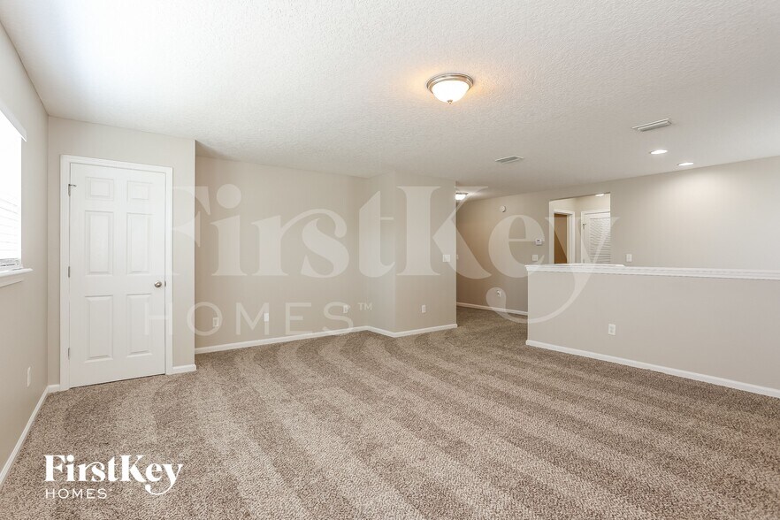 Building Photo - 348 Candlebark Dr