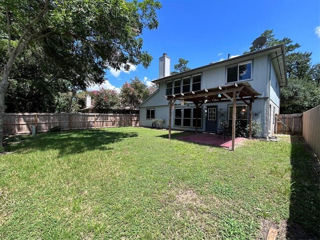 Building Photo - 1623 Stonehaven Village Cir