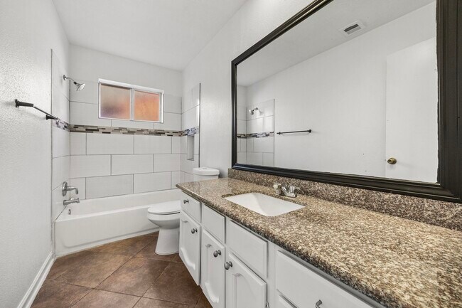 Building Photo - 6522 Brookgate Dr