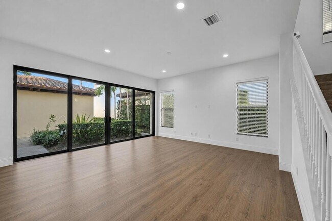 Building Photo - 6020 Curie Pl