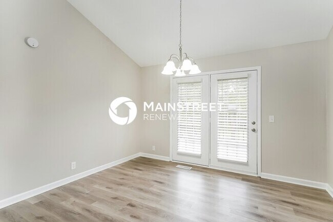 Building Photo - 3 Bedroom Pet-Friendly Home in Madison, TN...