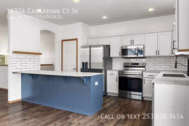 Building Photo - 16334 Cascadian Ct SE