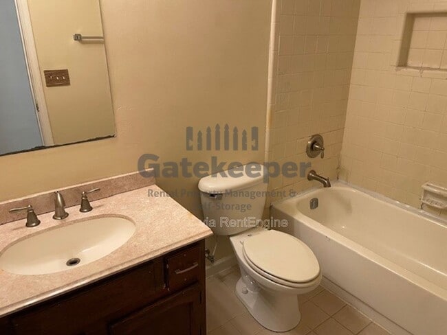 Building Photo - 145 Princeton Trce