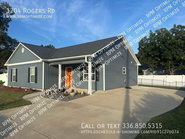 Building Photo - 1204 Rogers Rd