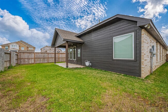 Building Photo - 200 Catalina Cove Dr