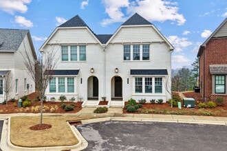 Building Photo - Discover the Charm of Hwy 150 living in Everlee