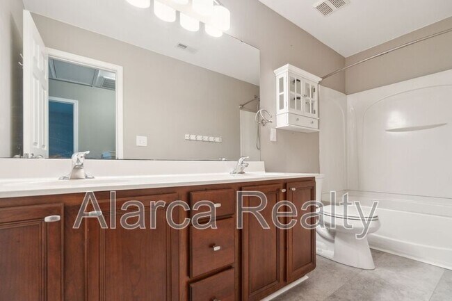 Building Photo - 4218 Amherst Villa Ct