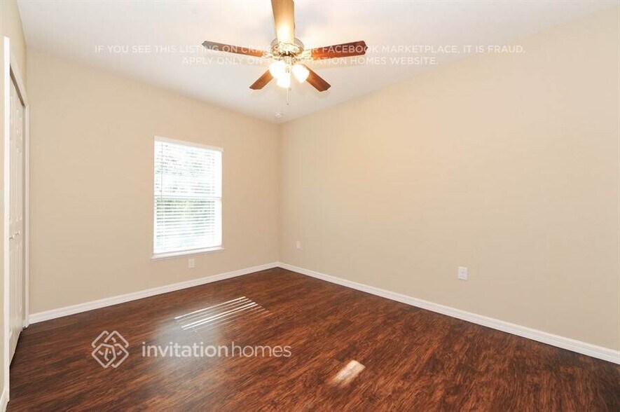 Building Photo - 4435 Windsong Ave