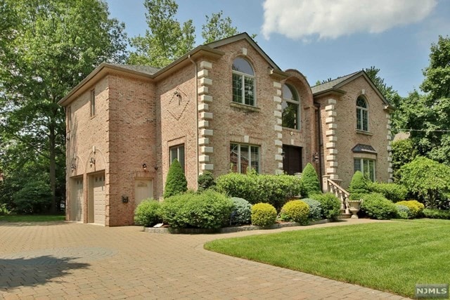 Building Photo - 45 Glenwood Ave