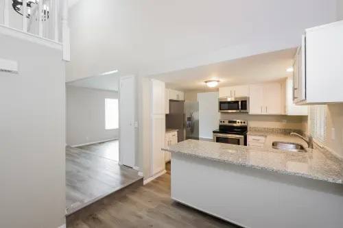 Building Photo - 15804 E Oxford Ave