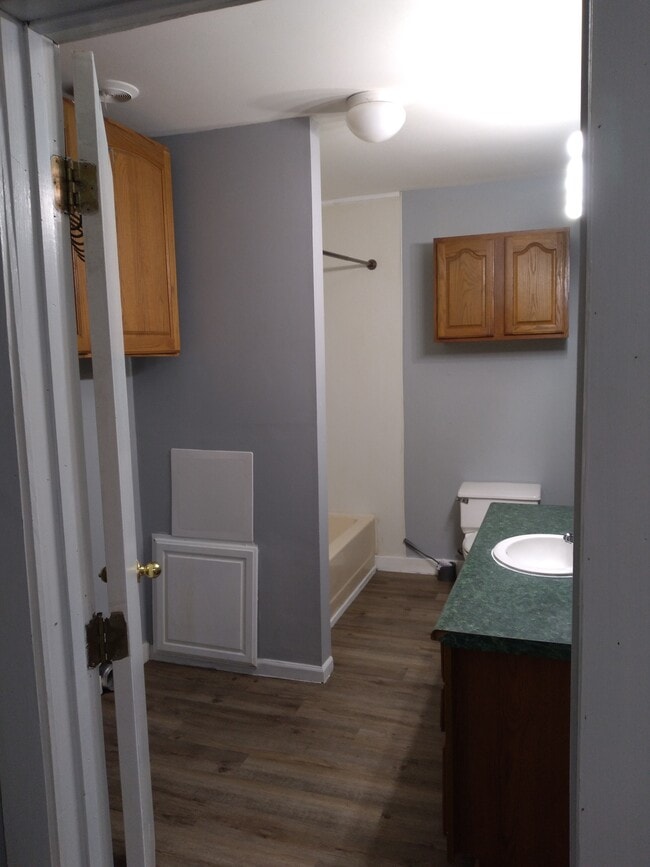 Building Photo - 16 N 11th St