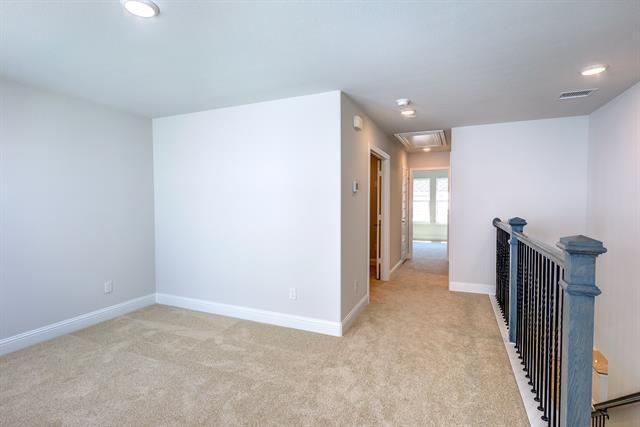 Building Photo - 204 Savannah Ln