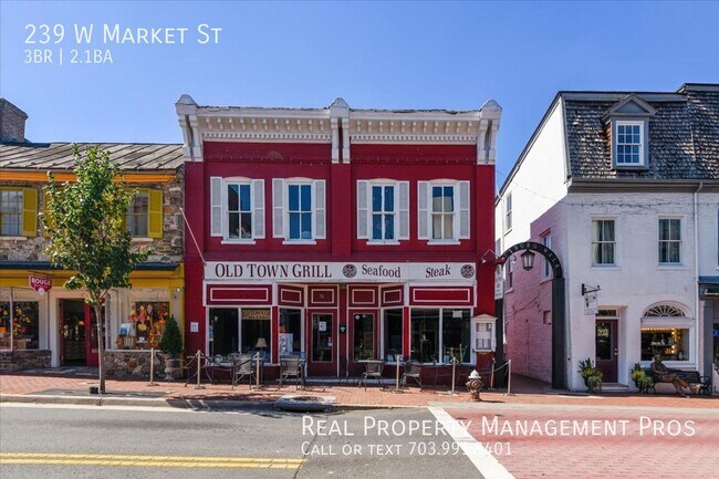 Building Photo - 239 W Market St-