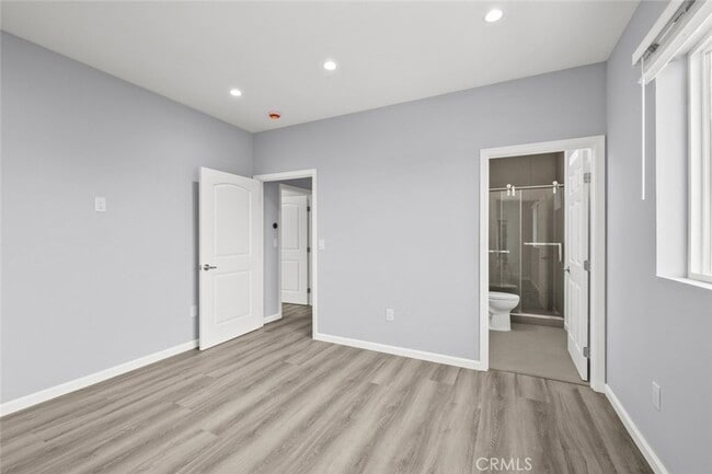 Building Photo - 15834 Eccles St