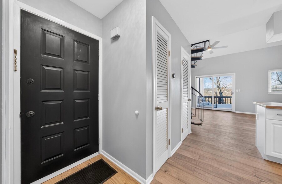 Building Photo - 7 Arapahoe Dr