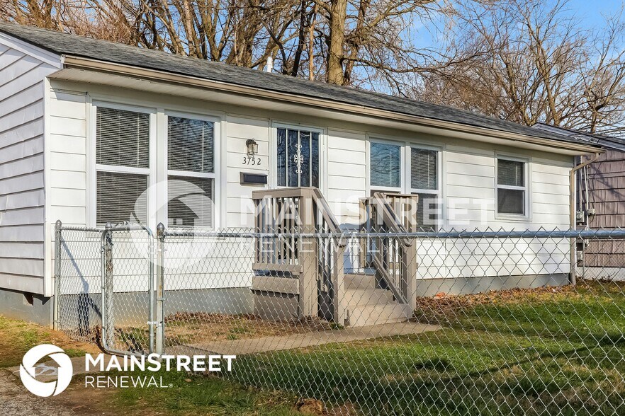Building Photo - 3752 Penway Ave